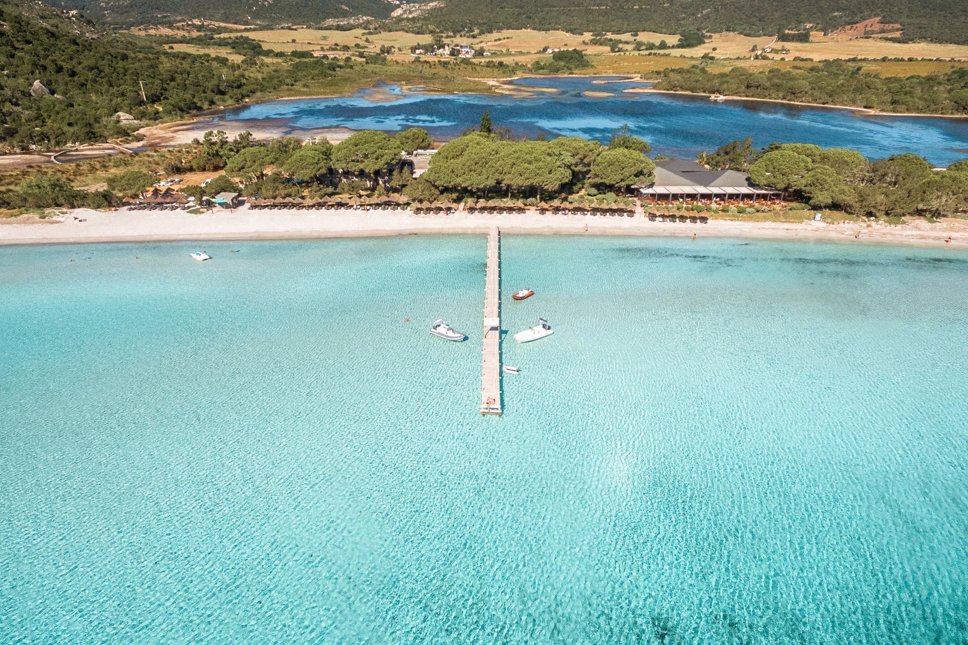 La plage de Santa Giulia accessible depuis notre résidence 4 étoiles à Porto-Vecchio